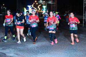 BIB: 
                            <button type="button" onclick="openModal(24363907)" class="btn btn-primary btn-sm float-right btn-popup" data-toggle="modal" data-target=".modal-high-quality">
                        <i class="fas fa-shopping-cart"></i> Add to Cart
                    </button>
                                            <button type="button" onclick="isThisMe(24363907, true)" class="btn btn-success btn-sm float-right btn-popup btn-isme hidden" data-toggle="tooltip" data-placement="bottom" title="นี่คือรูปของคุณใช่ไหม คลิกที่นี่เพื่อเอาเข้าอัลบั้ม">
                        <i class="fas fa-plus"></i> Add to album
                    </button>
                    <button type="button" onclick="isThisMe(24363907, false)" class="btn btn-warning btn-sm float-right btn-popup btn-isnotme hidden">
                        <i class="fas fa-ban"></i> Remove from album
                    </button>