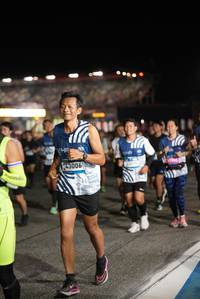 BIB: 43006
                            <button type="button" onclick="openModal(22804337)" class="btn btn-primary btn-sm float-right btn-popup" data-toggle="modal" data-target=".modal-high-quality">
                        <i class="fas fa-shopping-cart"></i> Add to Cart
                    </button>
                                            <button type="button" onclick="isThisMe(22804337, true)" class="btn btn-success btn-sm float-right btn-popup btn-isme hidden" data-toggle="tooltip" data-placement="bottom" title="นี่คือรูปของคุณใช่ไหม คลิกที่นี่เพื่อเอาเข้าอัลบั้ม">
                        <i class="fas fa-plus"></i> Add to album
                    </button>
                    <button type="button" onclick="isThisMe(22804337, false)" class="btn btn-warning btn-sm float-right btn-popup btn-isnotme hidden">
                        <i class="fas fa-ban"></i> Remove from album
                    </button>