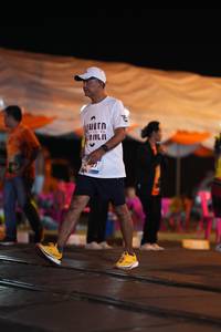 BIB: 
                            <button type="button" onclick="openModal(23959273)" class="btn btn-primary btn-sm float-right btn-popup" data-toggle="modal" data-target=".modal-high-quality">
                        <i class="fas fa-shopping-cart"></i> Add to Cart
                    </button>
                                            <button type="button" onclick="isThisMe(23959273, true)" class="btn btn-success btn-sm float-right btn-popup btn-isme hidden" data-toggle="tooltip" data-placement="bottom" title="นี่คือรูปของคุณใช่ไหม คลิกที่นี่เพื่อเอาเข้าอัลบั้ม">
                        <i class="fas fa-plus"></i> Add to album
                    </button>
                    <button type="button" onclick="isThisMe(23959273, false)" class="btn btn-warning btn-sm float-right btn-popup btn-isnotme hidden">
                        <i class="fas fa-ban"></i> Remove from album
                    </button>