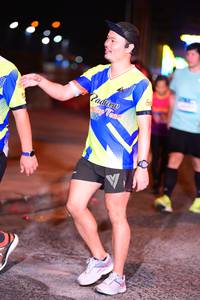 BIB: 
                            <button type="button" onclick="openModal(24061111)" class="btn btn-primary btn-sm float-right btn-popup" data-toggle="modal" data-target=".modal-high-quality">
                        <i class="fas fa-shopping-cart"></i> Add to Cart
                    </button>
                                            <button type="button" onclick="isThisMe(24061111, true)" class="btn btn-success btn-sm float-right btn-popup btn-isme hidden" data-toggle="tooltip" data-placement="bottom" title="นี่คือรูปของคุณใช่ไหม คลิกที่นี่เพื่อเอาเข้าอัลบั้ม">
                        <i class="fas fa-plus"></i> Add to album
                    </button>
                    <button type="button" onclick="isThisMe(24061111, false)" class="btn btn-warning btn-sm float-right btn-popup btn-isnotme hidden">
                        <i class="fas fa-ban"></i> Remove from album
                    </button>