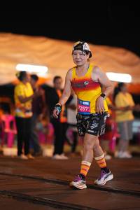 BIB: 
                            <button type="button" onclick="openModal(23960013)" class="btn btn-primary btn-sm float-right btn-popup" data-toggle="modal" data-target=".modal-high-quality">
                        <i class="fas fa-shopping-cart"></i> Add to Cart
                    </button>
                                            <button type="button" onclick="isThisMe(23960013, true)" class="btn btn-success btn-sm float-right btn-popup btn-isme hidden" data-toggle="tooltip" data-placement="bottom" title="นี่คือรูปของคุณใช่ไหม คลิกที่นี่เพื่อเอาเข้าอัลบั้ม">
                        <i class="fas fa-plus"></i> Add to album
                    </button>
                    <button type="button" onclick="isThisMe(23960013, false)" class="btn btn-warning btn-sm float-right btn-popup btn-isnotme hidden">
                        <i class="fas fa-ban"></i> Remove from album
                    </button>