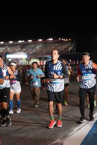 BIB: 45001, 43964
                            <button type="button" onclick="openModal(22804065)" class="btn btn-primary btn-sm float-right btn-popup" data-toggle="modal" data-target=".modal-high-quality">
                        <i class="fas fa-shopping-cart"></i> Add to Cart
                    </button>
                                            <button type="button" onclick="isThisMe(22804065, true)" class="btn btn-success btn-sm float-right btn-popup btn-isme hidden" data-toggle="tooltip" data-placement="bottom" title="นี่คือรูปของคุณใช่ไหม คลิกที่นี่เพื่อเอาเข้าอัลบั้ม">
                        <i class="fas fa-plus"></i> Add to album
                    </button>
                    <button type="button" onclick="isThisMe(22804065, false)" class="btn btn-warning btn-sm float-right btn-popup btn-isnotme hidden">
                        <i class="fas fa-ban"></i> Remove from album
                    </button>