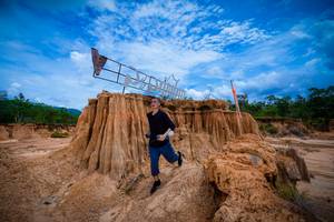 BIB: 
                            <button type="button" onclick="openModal(18809175)" class="btn btn-primary btn-sm float-right btn-popup" data-toggle="modal" data-target=".modal-high-quality">
                        <i class="fas fa-shopping-cart"></i> Add to Cart
                    </button>
                                            <button type="button" onclick="isThisMe(18809175, true)" class="btn btn-success btn-sm float-right btn-popup btn-isme hidden" data-toggle="tooltip" data-placement="bottom" title="นี่คือรูปของคุณใช่ไหม คลิกที่นี่เพื่อเอาเข้าอัลบั้ม">
                        <i class="fas fa-plus"></i> Add to album
                    </button>
                    <button type="button" onclick="isThisMe(18809175, false)" class="btn btn-warning btn-sm float-right btn-popup btn-isnotme hidden">
                        <i class="fas fa-ban"></i> Remove from album
                    </button>