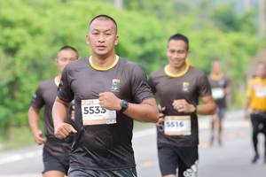 BIB: 5533, 5516
                            <button type="button" onclick="openModal(18774776)" class="btn btn-primary btn-sm float-right btn-popup" data-toggle="modal" data-target=".modal-high-quality">
                        <i class="fas fa-shopping-cart"></i> Add to Cart
                    </button>
                                            <button type="button" onclick="isThisMe(18774776, true)" class="btn btn-success btn-sm float-right btn-popup btn-isme hidden" data-toggle="tooltip" data-placement="bottom" title="นี่คือรูปของคุณใช่ไหม คลิกที่นี่เพื่อเอาเข้าอัลบั้ม">
                        <i class="fas fa-plus"></i> Add to album
                    </button>
                    <button type="button" onclick="isThisMe(18774776, false)" class="btn btn-warning btn-sm float-right btn-popup btn-isnotme hidden">
                        <i class="fas fa-ban"></i> Remove from album
                    </button>