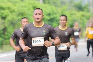 BIB: 5533, 5516
                            <button type="button" onclick="openModal(18774753)" class="btn btn-primary btn-sm float-right btn-popup" data-toggle="modal" data-target=".modal-high-quality">
                        <i class="fas fa-shopping-cart"></i> Add to Cart
                    </button>
                                            <button type="button" onclick="isThisMe(18774753, true)" class="btn btn-success btn-sm float-right btn-popup btn-isme hidden" data-toggle="tooltip" data-placement="bottom" title="นี่คือรูปของคุณใช่ไหม คลิกที่นี่เพื่อเอาเข้าอัลบั้ม">
                        <i class="fas fa-plus"></i> Add to album
                    </button>
                    <button type="button" onclick="isThisMe(18774753, false)" class="btn btn-warning btn-sm float-right btn-popup btn-isnotme hidden">
                        <i class="fas fa-ban"></i> Remove from album
                    </button>