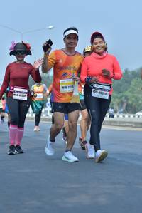 BIB: 1115, 45359, 48359, 
                            <button type="button" onclick="openModal(8465689)" class="btn btn-primary btn-sm float-right btn-popup" data-toggle="modal" data-target=".modal-high-quality">
                        <i class="fas fa-shopping-cart"></i> Add to Cart
                    </button>
                                            <button type="button" onclick="isThisMe(8465689, true)" class="btn btn-success btn-sm float-right btn-popup btn-isme hidden" data-toggle="tooltip" data-placement="bottom" title="นี่คือรูปของคุณใช่ไหม คลิกที่นี่เพื่อเอาเข้าอัลบั้ม">
                        <i class="fas fa-plus"></i> Add to album
                    </button>
                    <button type="button" onclick="isThisMe(8465689, false)" class="btn btn-warning btn-sm float-right btn-popup btn-isnotme hidden">
                        <i class="fas fa-ban"></i> Remove from album
                    </button>