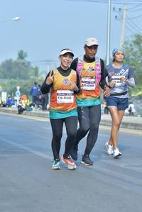 BIB: 429, 45468
                            <button type="button" onclick="openModal(8271097)" class="btn btn-primary btn-sm float-right btn-popup" data-toggle="modal" data-target=".modal-high-quality">
                        <i class="fas fa-shopping-cart"></i> Add to Cart
                    </button>
                                            <button type="button" onclick="isThisMe(8271097, true)" class="btn btn-success btn-sm float-right btn-popup btn-isme hidden" data-toggle="tooltip" data-placement="bottom" title="นี่คือรูปของคุณใช่ไหม คลิกที่นี่เพื่อเอาเข้าอัลบั้ม">
                        <i class="fas fa-plus"></i> Add to album
                    </button>
                    <button type="button" onclick="isThisMe(8271097, false)" class="btn btn-warning btn-sm float-right btn-popup btn-isnotme hidden">
                        <i class="fas fa-ban"></i> Remove from album
                    </button>