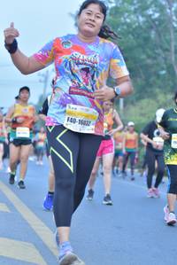 BIB: 16032
                            <button type="button" onclick="openModal(7860552)" class="btn btn-primary btn-sm float-right btn-popup" data-toggle="modal" data-target=".modal-high-quality">
                        <i class="fas fa-shopping-cart"></i> Add to Cart
                    </button>
                                            <button type="button" onclick="isThisMe(7860552, true)" class="btn btn-success btn-sm float-right btn-popup btn-isme hidden" data-toggle="tooltip" data-placement="bottom" title="นี่คือรูปของคุณใช่ไหม คลิกที่นี่เพื่อเอาเข้าอัลบั้ม">
                        <i class="fas fa-plus"></i> Add to album
                    </button>
                    <button type="button" onclick="isThisMe(7860552, false)" class="btn btn-warning btn-sm float-right btn-popup btn-isnotme hidden">
                        <i class="fas fa-ban"></i> Remove from album
                    </button>