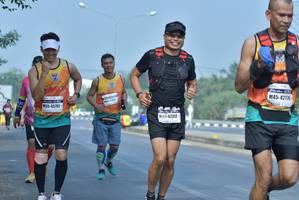 BIB: 4276, 45762, 42312
                            <button type="button" onclick="openModal(8352665)" class="btn btn-primary btn-sm float-right btn-popup" data-toggle="modal" data-target=".modal-high-quality">
                        <i class="fas fa-shopping-cart"></i> Add to Cart
                    </button>
                                            <button type="button" onclick="isThisMe(8352665, true)" class="btn btn-success btn-sm float-right btn-popup btn-isme hidden" data-toggle="tooltip" data-placement="bottom" title="นี่คือรูปของคุณใช่ไหม คลิกที่นี่เพื่อเอาเข้าอัลบั้ม">
                        <i class="fas fa-plus"></i> Add to album
                    </button>
                    <button type="button" onclick="isThisMe(8352665, false)" class="btn btn-warning btn-sm float-right btn-popup btn-isnotme hidden">
                        <i class="fas fa-ban"></i> Remove from album
                    </button>