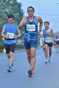 BIB: 27724, 28055
                            <button type="button" onclick="openModal(7904122)" class="btn btn-primary btn-sm float-right btn-popup" data-toggle="modal" data-target=".modal-high-quality">
                        <i class="fas fa-shopping-cart"></i> Add to Cart
                    </button>
                                            <button type="button" onclick="isThisMe(7904122, true)" class="btn btn-success btn-sm float-right btn-popup btn-isme hidden" data-toggle="tooltip" data-placement="bottom" title="นี่คือรูปของคุณใช่ไหม คลิกที่นี่เพื่อเอาเข้าอัลบั้ม">
                        <i class="fas fa-plus"></i> Add to album
                    </button>
                    <button type="button" onclick="isThisMe(7904122, false)" class="btn btn-warning btn-sm float-right btn-popup btn-isnotme hidden">
                        <i class="fas fa-ban"></i> Remove from album
                    </button>