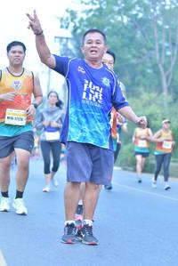 BIB: 17126
                            <button type="button" onclick="openModal(7835538)" class="btn btn-primary btn-sm float-right btn-popup" data-toggle="modal" data-target=".modal-high-quality">
                        <i class="fas fa-shopping-cart"></i> Add to Cart
                    </button>
                                            <button type="button" onclick="isThisMe(7835538, true)" class="btn btn-success btn-sm float-right btn-popup btn-isme hidden" data-toggle="tooltip" data-placement="bottom" title="นี่คือรูปของคุณใช่ไหม คลิกที่นี่เพื่อเอาเข้าอัลบั้ม">
                        <i class="fas fa-plus"></i> Add to album
                    </button>
                    <button type="button" onclick="isThisMe(7835538, false)" class="btn btn-warning btn-sm float-right btn-popup btn-isnotme hidden">
                        <i class="fas fa-ban"></i> Remove from album
                    </button>