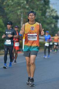 BIB: 42356
                            <button type="button" onclick="openModal(8145868)" class="btn btn-primary btn-sm float-right btn-popup" data-toggle="modal" data-target=".modal-high-quality">
                        <i class="fas fa-shopping-cart"></i> Add to Cart
                    </button>
                                            <button type="button" onclick="isThisMe(8145868, true)" class="btn btn-success btn-sm float-right btn-popup btn-isme hidden" data-toggle="tooltip" data-placement="bottom" title="นี่คือรูปของคุณใช่ไหม คลิกที่นี่เพื่อเอาเข้าอัลบั้ม">
                        <i class="fas fa-plus"></i> Add to album
                    </button>
                    <button type="button" onclick="isThisMe(8145868, false)" class="btn btn-warning btn-sm float-right btn-popup btn-isnotme hidden">
                        <i class="fas fa-ban"></i> Remove from album
                    </button>