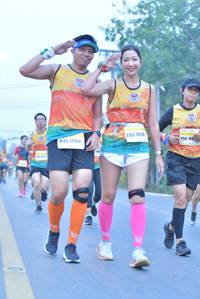 BIB: 105, 11164, 109
                            <button type="button" onclick="openModal(7778100)" class="btn btn-primary btn-sm float-right btn-popup" data-toggle="modal" data-target=".modal-high-quality">
                        <i class="fas fa-shopping-cart"></i> Add to Cart
                    </button>
                                            <button type="button" onclick="isThisMe(7778100, true)" class="btn btn-success btn-sm float-right btn-popup btn-isme hidden" data-toggle="tooltip" data-placement="bottom" title="นี่คือรูปของคุณใช่ไหม คลิกที่นี่เพื่อเอาเข้าอัลบั้ม">
                        <i class="fas fa-plus"></i> Add to album
                    </button>
                    <button type="button" onclick="isThisMe(7778100, false)" class="btn btn-warning btn-sm float-right btn-popup btn-isnotme hidden">
                        <i class="fas fa-ban"></i> Remove from album
                    </button>