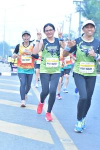 BIB: 15561, 15227, 16681
                            <button type="button" onclick="openModal(7839613)" class="btn btn-primary btn-sm float-right btn-popup" data-toggle="modal" data-target=".modal-high-quality">
                        <i class="fas fa-shopping-cart"></i> Add to Cart
                    </button>
                                            <button type="button" onclick="isThisMe(7839613, true)" class="btn btn-success btn-sm float-right btn-popup btn-isme hidden" data-toggle="tooltip" data-placement="bottom" title="นี่คือรูปของคุณใช่ไหม คลิกที่นี่เพื่อเอาเข้าอัลบั้ม">
                        <i class="fas fa-plus"></i> Add to album
                    </button>
                    <button type="button" onclick="isThisMe(7839613, false)" class="btn btn-warning btn-sm float-right btn-popup btn-isnotme hidden">
                        <i class="fas fa-ban"></i> Remove from album
                    </button>