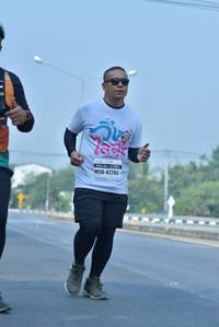 BIB: 42293
                            <button type="button" onclick="openModal(8470818)" class="btn btn-primary btn-sm float-right btn-popup" data-toggle="modal" data-target=".modal-high-quality">
                        <i class="fas fa-shopping-cart"></i> Add to Cart
                    </button>
                                            <button type="button" onclick="isThisMe(8470818, true)" class="btn btn-success btn-sm float-right btn-popup btn-isme hidden" data-toggle="tooltip" data-placement="bottom" title="นี่คือรูปของคุณใช่ไหม คลิกที่นี่เพื่อเอาเข้าอัลบั้ม">
                        <i class="fas fa-plus"></i> Add to album
                    </button>
                    <button type="button" onclick="isThisMe(8470818, false)" class="btn btn-warning btn-sm float-right btn-popup btn-isnotme hidden">
                        <i class="fas fa-ban"></i> Remove from album
                    </button>