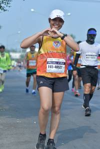 BIB: 40527
                            <button type="button" onclick="openModal(8423755)" class="btn btn-primary btn-sm float-right btn-popup" data-toggle="modal" data-target=".modal-high-quality">
                        <i class="fas fa-shopping-cart"></i> Add to Cart
                    </button>
                                            <button type="button" onclick="isThisMe(8423755, true)" class="btn btn-success btn-sm float-right btn-popup btn-isme hidden" data-toggle="tooltip" data-placement="bottom" title="นี่คือรูปของคุณใช่ไหม คลิกที่นี่เพื่อเอาเข้าอัลบั้ม">
                        <i class="fas fa-plus"></i> Add to album
                    </button>
                    <button type="button" onclick="isThisMe(8423755, false)" class="btn btn-warning btn-sm float-right btn-popup btn-isnotme hidden">
                        <i class="fas fa-ban"></i> Remove from album
                    </button>