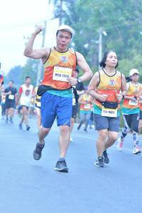 BIB: 17610, 16673
                            <button type="button" onclick="openModal(7834710)" class="btn btn-primary btn-sm float-right btn-popup" data-toggle="modal" data-target=".modal-high-quality">
                        <i class="fas fa-shopping-cart"></i> Add to Cart
                    </button>
                                            <button type="button" onclick="isThisMe(7834710, true)" class="btn btn-success btn-sm float-right btn-popup btn-isme hidden" data-toggle="tooltip" data-placement="bottom" title="นี่คือรูปของคุณใช่ไหม คลิกที่นี่เพื่อเอาเข้าอัลบั้ม">
                        <i class="fas fa-plus"></i> Add to album
                    </button>
                    <button type="button" onclick="isThisMe(7834710, false)" class="btn btn-warning btn-sm float-right btn-popup btn-isnotme hidden">
                        <i class="fas fa-ban"></i> Remove from album
                    </button>