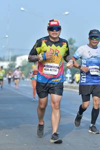 BIB: 410, 42750
                            <button type="button" onclick="openModal(8184741)" class="btn btn-primary btn-sm float-right btn-popup" data-toggle="modal" data-target=".modal-high-quality">
                        <i class="fas fa-shopping-cart"></i> Add to Cart
                    </button>
                                            <button type="button" onclick="isThisMe(8184741, true)" class="btn btn-success btn-sm float-right btn-popup btn-isme hidden" data-toggle="tooltip" data-placement="bottom" title="นี่คือรูปของคุณใช่ไหม คลิกที่นี่เพื่อเอาเข้าอัลบั้ม">
                        <i class="fas fa-plus"></i> Add to album
                    </button>
                    <button type="button" onclick="isThisMe(8184741, false)" class="btn btn-warning btn-sm float-right btn-popup btn-isnotme hidden">
                        <i class="fas fa-ban"></i> Remove from album
                    </button>