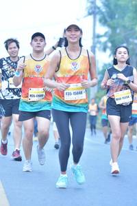 BIB: 17680, 15048, 15694
                            <button type="button" onclick="openModal(7784837)" class="btn btn-primary btn-sm float-right btn-popup" data-toggle="modal" data-target=".modal-high-quality">
                        <i class="fas fa-shopping-cart"></i> Add to Cart
                    </button>
                                            <button type="button" onclick="isThisMe(7784837, true)" class="btn btn-success btn-sm float-right btn-popup btn-isme hidden" data-toggle="tooltip" data-placement="bottom" title="นี่คือรูปของคุณใช่ไหม คลิกที่นี่เพื่อเอาเข้าอัลบั้ม">
                        <i class="fas fa-plus"></i> Add to album
                    </button>
                    <button type="button" onclick="isThisMe(7784837, false)" class="btn btn-warning btn-sm float-right btn-popup btn-isnotme hidden">
                        <i class="fas fa-ban"></i> Remove from album
                    </button>