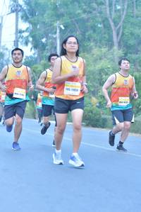 BIB: 11056, 113
                            <button type="button" onclick="openModal(7833415)" class="btn btn-primary btn-sm float-right btn-popup" data-toggle="modal" data-target=".modal-high-quality">
                        <i class="fas fa-shopping-cart"></i> Add to Cart
                    </button>
                                            <button type="button" onclick="isThisMe(7833415, true)" class="btn btn-success btn-sm float-right btn-popup btn-isme hidden" data-toggle="tooltip" data-placement="bottom" title="นี่คือรูปของคุณใช่ไหม คลิกที่นี่เพื่อเอาเข้าอัลบั้ม">
                        <i class="fas fa-plus"></i> Add to album
                    </button>
                    <button type="button" onclick="isThisMe(7833415, false)" class="btn btn-warning btn-sm float-right btn-popup btn-isnotme hidden">
                        <i class="fas fa-ban"></i> Remove from album
                    </button>