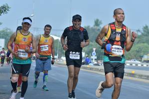 BIB: 4278, 42312, 45762
                            <button type="button" onclick="openModal(8352673)" class="btn btn-primary btn-sm float-right btn-popup" data-toggle="modal" data-target=".modal-high-quality">
                        <i class="fas fa-shopping-cart"></i> Add to Cart
                    </button>
                                            <button type="button" onclick="isThisMe(8352673, true)" class="btn btn-success btn-sm float-right btn-popup btn-isme hidden" data-toggle="tooltip" data-placement="bottom" title="นี่คือรูปของคุณใช่ไหม คลิกที่นี่เพื่อเอาเข้าอัลบั้ม">
                        <i class="fas fa-plus"></i> Add to album
                    </button>
                    <button type="button" onclick="isThisMe(8352673, false)" class="btn btn-warning btn-sm float-right btn-popup btn-isnotme hidden">
                        <i class="fas fa-ban"></i> Remove from album
                    </button>