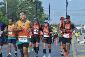 BIB: 42299
                            <button type="button" onclick="openModal(8167284)" class="btn btn-primary btn-sm float-right btn-popup" data-toggle="modal" data-target=".modal-high-quality">
                        <i class="fas fa-shopping-cart"></i> Add to Cart
                    </button>
                                            <button type="button" onclick="isThisMe(8167284, true)" class="btn btn-success btn-sm float-right btn-popup btn-isme hidden" data-toggle="tooltip" data-placement="bottom" title="นี่คือรูปของคุณใช่ไหม คลิกที่นี่เพื่อเอาเข้าอัลบั้ม">
                        <i class="fas fa-plus"></i> Add to album
                    </button>
                    <button type="button" onclick="isThisMe(8167284, false)" class="btn btn-warning btn-sm float-right btn-popup btn-isnotme hidden">
                        <i class="fas fa-ban"></i> Remove from album
                    </button>