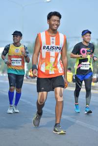 BIB: 42244, 46561
                            <button type="button" onclick="openModal(8204612)" class="btn btn-primary btn-sm float-right btn-popup" data-toggle="modal" data-target=".modal-high-quality">
                        <i class="fas fa-shopping-cart"></i> Add to Cart
                    </button>
                                            <button type="button" onclick="isThisMe(8204612, true)" class="btn btn-success btn-sm float-right btn-popup btn-isme hidden" data-toggle="tooltip" data-placement="bottom" title="นี่คือรูปของคุณใช่ไหม คลิกที่นี่เพื่อเอาเข้าอัลบั้ม">
                        <i class="fas fa-plus"></i> Add to album
                    </button>
                    <button type="button" onclick="isThisMe(8204612, false)" class="btn btn-warning btn-sm float-right btn-popup btn-isnotme hidden">
                        <i class="fas fa-ban"></i> Remove from album
                    </button>