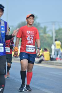 BIB: 195, 42195
                            <button type="button" onclick="openModal(8202618)" class="btn btn-primary btn-sm float-right btn-popup" data-toggle="modal" data-target=".modal-high-quality">
                        <i class="fas fa-shopping-cart"></i> Add to Cart
                    </button>
                                            <button type="button" onclick="isThisMe(8202618, true)" class="btn btn-success btn-sm float-right btn-popup btn-isme hidden" data-toggle="tooltip" data-placement="bottom" title="นี่คือรูปของคุณใช่ไหม คลิกที่นี่เพื่อเอาเข้าอัลบั้ม">
                        <i class="fas fa-plus"></i> Add to album
                    </button>
                    <button type="button" onclick="isThisMe(8202618, false)" class="btn btn-warning btn-sm float-right btn-popup btn-isnotme hidden">
                        <i class="fas fa-ban"></i> Remove from album
                    </button>