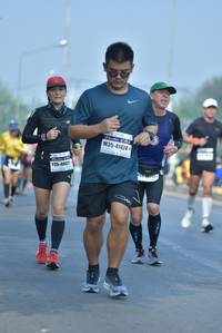 BIB: 41424, 40621
                            <button type="button" onclick="openModal(8198625)" class="btn btn-primary btn-sm float-right btn-popup" data-toggle="modal" data-target=".modal-high-quality">
                        <i class="fas fa-shopping-cart"></i> Add to Cart
                    </button>
                                            <button type="button" onclick="isThisMe(8198625, true)" class="btn btn-success btn-sm float-right btn-popup btn-isme hidden" data-toggle="tooltip" data-placement="bottom" title="นี่คือรูปของคุณใช่ไหม คลิกที่นี่เพื่อเอาเข้าอัลบั้ม">
                        <i class="fas fa-plus"></i> Add to album
                    </button>
                    <button type="button" onclick="isThisMe(8198625, false)" class="btn btn-warning btn-sm float-right btn-popup btn-isnotme hidden">
                        <i class="fas fa-ban"></i> Remove from album
                    </button>