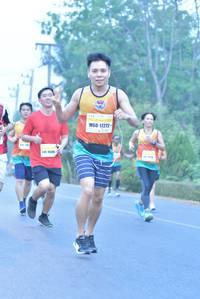 BIB: 17272
                            <button type="button" onclick="openModal(7775563)" class="btn btn-primary btn-sm float-right btn-popup" data-toggle="modal" data-target=".modal-high-quality">
                        <i class="fas fa-shopping-cart"></i> Add to Cart
                    </button>
                                            <button type="button" onclick="isThisMe(7775563, true)" class="btn btn-success btn-sm float-right btn-popup btn-isme hidden" data-toggle="tooltip" data-placement="bottom" title="นี่คือรูปของคุณใช่ไหม คลิกที่นี่เพื่อเอาเข้าอัลบั้ม">
                        <i class="fas fa-plus"></i> Add to album
                    </button>
                    <button type="button" onclick="isThisMe(7775563, false)" class="btn btn-warning btn-sm float-right btn-popup btn-isnotme hidden">
                        <i class="fas fa-ban"></i> Remove from album
                    </button>
