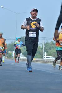 BIB: 43082
                            <button type="button" onclick="openModal(8449052)" class="btn btn-primary btn-sm float-right btn-popup" data-toggle="modal" data-target=".modal-high-quality">
                        <i class="fas fa-shopping-cart"></i> Add to Cart
                    </button>
                                            <button type="button" onclick="isThisMe(8449052, true)" class="btn btn-success btn-sm float-right btn-popup btn-isme hidden" data-toggle="tooltip" data-placement="bottom" title="นี่คือรูปของคุณใช่ไหม คลิกที่นี่เพื่อเอาเข้าอัลบั้ม">
                        <i class="fas fa-plus"></i> Add to album
                    </button>
                    <button type="button" onclick="isThisMe(8449052, false)" class="btn btn-warning btn-sm float-right btn-popup btn-isnotme hidden">
                        <i class="fas fa-ban"></i> Remove from album
                    </button>