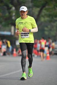 BIB: 46846
                            <button type="button" onclick="openModal(7584529)" class="btn btn-primary btn-sm float-right btn-popup" data-toggle="modal" data-target=".modal-high-quality">
                        <i class="fas fa-shopping-cart"></i> Add to Cart
                    </button>
                                            <button type="button" onclick="isThisMe(7584529, true)" class="btn btn-success btn-sm float-right btn-popup btn-isme hidden" data-toggle="tooltip" data-placement="bottom" title="นี่คือรูปของคุณใช่ไหม คลิกที่นี่เพื่อเอาเข้าอัลบั้ม">
                        <i class="fas fa-plus"></i> Add to album
                    </button>
                    <button type="button" onclick="isThisMe(7584529, false)" class="btn btn-warning btn-sm float-right btn-popup btn-isnotme hidden">
                        <i class="fas fa-ban"></i> Remove from album
                    </button>