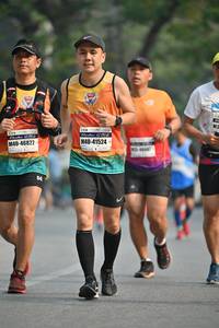 BIB: 41524, 46822
                            <button type="button" onclick="openModal(7459298)" class="btn btn-primary btn-sm float-right btn-popup" data-toggle="modal" data-target=".modal-high-quality">
                        <i class="fas fa-shopping-cart"></i> Add to Cart
                    </button>
                                            <button type="button" onclick="isThisMe(7459298, true)" class="btn btn-success btn-sm float-right btn-popup btn-isme hidden" data-toggle="tooltip" data-placement="bottom" title="นี่คือรูปของคุณใช่ไหม คลิกที่นี่เพื่อเอาเข้าอัลบั้ม">
                        <i class="fas fa-plus"></i> Add to album
                    </button>
                    <button type="button" onclick="isThisMe(7459298, false)" class="btn btn-warning btn-sm float-right btn-popup btn-isnotme hidden">
                        <i class="fas fa-ban"></i> Remove from album
                    </button>