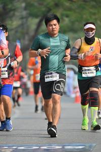 BIB: 0400, 42092, 42327
                            <button type="button" onclick="openModal(7497940)" class="btn btn-primary btn-sm float-right btn-popup" data-toggle="modal" data-target=".modal-high-quality">
                        <i class="fas fa-shopping-cart"></i> Add to Cart
                    </button>
                                            <button type="button" onclick="isThisMe(7497940, true)" class="btn btn-success btn-sm float-right btn-popup btn-isme hidden" data-toggle="tooltip" data-placement="bottom" title="นี่คือรูปของคุณใช่ไหม คลิกที่นี่เพื่อเอาเข้าอัลบั้ม">
                        <i class="fas fa-plus"></i> Add to album
                    </button>
                    <button type="button" onclick="isThisMe(7497940, false)" class="btn btn-warning btn-sm float-right btn-popup btn-isnotme hidden">
                        <i class="fas fa-ban"></i> Remove from album
                    </button>