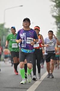 BIB: 40122
                            <button type="button" onclick="openModal(7981263)" class="btn btn-primary btn-sm float-right btn-popup" data-toggle="modal" data-target=".modal-high-quality">
                        <i class="fas fa-shopping-cart"></i> Add to Cart
                    </button>
                                            <button type="button" onclick="isThisMe(7981263, true)" class="btn btn-success btn-sm float-right btn-popup btn-isme hidden" data-toggle="tooltip" data-placement="bottom" title="นี่คือรูปของคุณใช่ไหม คลิกที่นี่เพื่อเอาเข้าอัลบั้ม">
                        <i class="fas fa-plus"></i> Add to album
                    </button>
                    <button type="button" onclick="isThisMe(7981263, false)" class="btn btn-warning btn-sm float-right btn-popup btn-isnotme hidden">
                        <i class="fas fa-ban"></i> Remove from album
                    </button>