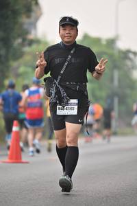 BIB: 47103
                            <button type="button" onclick="openModal(7989752)" class="btn btn-primary btn-sm float-right btn-popup" data-toggle="modal" data-target=".modal-high-quality">
                        <i class="fas fa-shopping-cart"></i> Add to Cart
                    </button>
                                            <button type="button" onclick="isThisMe(7989752, true)" class="btn btn-success btn-sm float-right btn-popup btn-isme hidden" data-toggle="tooltip" data-placement="bottom" title="นี่คือรูปของคุณใช่ไหม คลิกที่นี่เพื่อเอาเข้าอัลบั้ม">
                        <i class="fas fa-plus"></i> Add to album
                    </button>
                    <button type="button" onclick="isThisMe(7989752, false)" class="btn btn-warning btn-sm float-right btn-popup btn-isnotme hidden">
                        <i class="fas fa-ban"></i> Remove from album
                    </button>