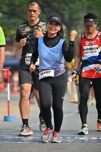 BIB: 42236, 41377
                            <button type="button" onclick="openModal(7526694)" class="btn btn-primary btn-sm float-right btn-popup" data-toggle="modal" data-target=".modal-high-quality">
                        <i class="fas fa-shopping-cart"></i> Add to Cart
                    </button>
                                            <button type="button" onclick="isThisMe(7526694, true)" class="btn btn-success btn-sm float-right btn-popup btn-isme hidden" data-toggle="tooltip" data-placement="bottom" title="นี่คือรูปของคุณใช่ไหม คลิกที่นี่เพื่อเอาเข้าอัลบั้ม">
                        <i class="fas fa-plus"></i> Add to album
                    </button>
                    <button type="button" onclick="isThisMe(7526694, false)" class="btn btn-warning btn-sm float-right btn-popup btn-isnotme hidden">
                        <i class="fas fa-ban"></i> Remove from album
                    </button>