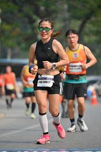 BIB: 40027
                            <button type="button" onclick="openModal(7580391)" class="btn btn-primary btn-sm float-right btn-popup" data-toggle="modal" data-target=".modal-high-quality">
                        <i class="fas fa-shopping-cart"></i> Add to Cart
                    </button>
                                            <button type="button" onclick="isThisMe(7580391, true)" class="btn btn-success btn-sm float-right btn-popup btn-isme hidden" data-toggle="tooltip" data-placement="bottom" title="นี่คือรูปของคุณใช่ไหม คลิกที่นี่เพื่อเอาเข้าอัลบั้ม">
                        <i class="fas fa-plus"></i> Add to album
                    </button>
                    <button type="button" onclick="isThisMe(7580391, false)" class="btn btn-warning btn-sm float-right btn-popup btn-isnotme hidden">
                        <i class="fas fa-ban"></i> Remove from album
                    </button>