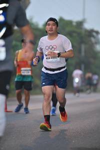BIB: 41992
                            <button type="button" onclick="openModal(7870876)" class="btn btn-primary btn-sm float-right btn-popup" data-toggle="modal" data-target=".modal-high-quality">
                        <i class="fas fa-shopping-cart"></i> Add to Cart
                    </button>
                                            <button type="button" onclick="isThisMe(7870876, true)" class="btn btn-success btn-sm float-right btn-popup btn-isme hidden" data-toggle="tooltip" data-placement="bottom" title="นี่คือรูปของคุณใช่ไหม คลิกที่นี่เพื่อเอาเข้าอัลบั้ม">
                        <i class="fas fa-plus"></i> Add to album
                    </button>
                    <button type="button" onclick="isThisMe(7870876, false)" class="btn btn-warning btn-sm float-right btn-popup btn-isnotme hidden">
                        <i class="fas fa-ban"></i> Remove from album
                    </button>