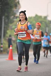 BIB: 40348
                            <button type="button" onclick="openModal(7990838)" class="btn btn-primary btn-sm float-right btn-popup" data-toggle="modal" data-target=".modal-high-quality">
                        <i class="fas fa-shopping-cart"></i> Add to Cart
                    </button>
                                            <button type="button" onclick="isThisMe(7990838, true)" class="btn btn-success btn-sm float-right btn-popup btn-isme hidden" data-toggle="tooltip" data-placement="bottom" title="นี่คือรูปของคุณใช่ไหม คลิกที่นี่เพื่อเอาเข้าอัลบั้ม">
                        <i class="fas fa-plus"></i> Add to album
                    </button>
                    <button type="button" onclick="isThisMe(7990838, false)" class="btn btn-warning btn-sm float-right btn-popup btn-isnotme hidden">
                        <i class="fas fa-ban"></i> Remove from album
                    </button>