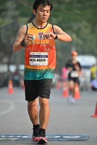 BIB: 1219, 46028
                            <button type="button" onclick="openModal(7409597)" class="btn btn-primary btn-sm float-right btn-popup" data-toggle="modal" data-target=".modal-high-quality">
                        <i class="fas fa-shopping-cart"></i> Add to Cart
                    </button>
                                            <button type="button" onclick="isThisMe(7409597, true)" class="btn btn-success btn-sm float-right btn-popup btn-isme hidden" data-toggle="tooltip" data-placement="bottom" title="นี่คือรูปของคุณใช่ไหม คลิกที่นี่เพื่อเอาเข้าอัลบั้ม">
                        <i class="fas fa-plus"></i> Add to album
                    </button>
                    <button type="button" onclick="isThisMe(7409597, false)" class="btn btn-warning btn-sm float-right btn-popup btn-isnotme hidden">
                        <i class="fas fa-ban"></i> Remove from album
                    </button>