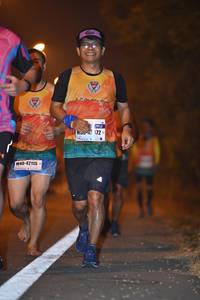 BIB: 172, 42115
                            <button type="button" onclick="openModal(7829237)" class="btn btn-primary btn-sm float-right btn-popup" data-toggle="modal" data-target=".modal-high-quality">
                        <i class="fas fa-shopping-cart"></i> Add to Cart
                    </button>
                                            <button type="button" onclick="isThisMe(7829237, true)" class="btn btn-success btn-sm float-right btn-popup btn-isme hidden" data-toggle="tooltip" data-placement="bottom" title="นี่คือรูปของคุณใช่ไหม คลิกที่นี่เพื่อเอาเข้าอัลบั้ม">
                        <i class="fas fa-plus"></i> Add to album
                    </button>
                    <button type="button" onclick="isThisMe(7829237, false)" class="btn btn-warning btn-sm float-right btn-popup btn-isnotme hidden">
                        <i class="fas fa-ban"></i> Remove from album
                    </button>