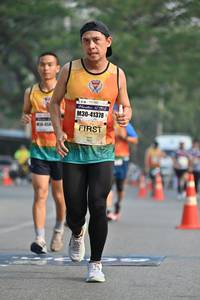 BIB: 41378, 454
                            <button type="button" onclick="openModal(7424553)" class="btn btn-primary btn-sm float-right btn-popup" data-toggle="modal" data-target=".modal-high-quality">
                        <i class="fas fa-shopping-cart"></i> Add to Cart
                    </button>
                                            <button type="button" onclick="isThisMe(7424553, true)" class="btn btn-success btn-sm float-right btn-popup btn-isme hidden" data-toggle="tooltip" data-placement="bottom" title="นี่คือรูปของคุณใช่ไหม คลิกที่นี่เพื่อเอาเข้าอัลบั้ม">
                        <i class="fas fa-plus"></i> Add to album
                    </button>
                    <button type="button" onclick="isThisMe(7424553, false)" class="btn btn-warning btn-sm float-right btn-popup btn-isnotme hidden">
                        <i class="fas fa-ban"></i> Remove from album
                    </button>