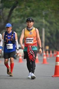 BIB: 47888, 54680
                            <button type="button" onclick="openModal(7595816)" class="btn btn-primary btn-sm float-right btn-popup" data-toggle="modal" data-target=".modal-high-quality">
                        <i class="fas fa-shopping-cart"></i> Add to Cart
                    </button>
                                            <button type="button" onclick="isThisMe(7595816, true)" class="btn btn-success btn-sm float-right btn-popup btn-isme hidden" data-toggle="tooltip" data-placement="bottom" title="นี่คือรูปของคุณใช่ไหม คลิกที่นี่เพื่อเอาเข้าอัลบั้ม">
                        <i class="fas fa-plus"></i> Add to album
                    </button>
                    <button type="button" onclick="isThisMe(7595816, false)" class="btn btn-warning btn-sm float-right btn-popup btn-isnotme hidden">
                        <i class="fas fa-ban"></i> Remove from album
                    </button>