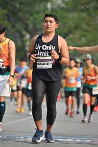 BIB: 42131
                            <button type="button" onclick="openModal(7550857)" class="btn btn-primary btn-sm float-right btn-popup" data-toggle="modal" data-target=".modal-high-quality">
                        <i class="fas fa-shopping-cart"></i> Add to Cart
                    </button>
                                            <button type="button" onclick="isThisMe(7550857, true)" class="btn btn-success btn-sm float-right btn-popup btn-isme hidden" data-toggle="tooltip" data-placement="bottom" title="นี่คือรูปของคุณใช่ไหม คลิกที่นี่เพื่อเอาเข้าอัลบั้ม">
                        <i class="fas fa-plus"></i> Add to album
                    </button>
                    <button type="button" onclick="isThisMe(7550857, false)" class="btn btn-warning btn-sm float-right btn-popup btn-isnotme hidden">
                        <i class="fas fa-ban"></i> Remove from album
                    </button>