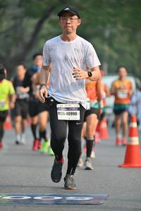 BIB: 12195, 40990
                            <button type="button" onclick="openModal(7422060)" class="btn btn-primary btn-sm float-right btn-popup" data-toggle="modal" data-target=".modal-high-quality">
                        <i class="fas fa-shopping-cart"></i> Add to Cart
                    </button>
                                            <button type="button" onclick="isThisMe(7422060, true)" class="btn btn-success btn-sm float-right btn-popup btn-isme hidden" data-toggle="tooltip" data-placement="bottom" title="นี่คือรูปของคุณใช่ไหม คลิกที่นี่เพื่อเอาเข้าอัลบั้ม">
                        <i class="fas fa-plus"></i> Add to album
                    </button>
                    <button type="button" onclick="isThisMe(7422060, false)" class="btn btn-warning btn-sm float-right btn-popup btn-isnotme hidden">
                        <i class="fas fa-ban"></i> Remove from album
                    </button>