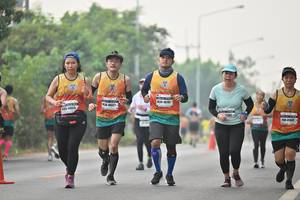 BIB: 46875, 41052
                            <button type="button" onclick="openModal(8004620)" class="btn btn-primary btn-sm float-right btn-popup" data-toggle="modal" data-target=".modal-high-quality">
                        <i class="fas fa-shopping-cart"></i> Add to Cart
                    </button>
                                            <button type="button" onclick="isThisMe(8004620, true)" class="btn btn-success btn-sm float-right btn-popup btn-isme hidden" data-toggle="tooltip" data-placement="bottom" title="นี่คือรูปของคุณใช่ไหม คลิกที่นี่เพื่อเอาเข้าอัลบั้ม">
                        <i class="fas fa-plus"></i> Add to album
                    </button>
                    <button type="button" onclick="isThisMe(8004620, false)" class="btn btn-warning btn-sm float-right btn-popup btn-isnotme hidden">
                        <i class="fas fa-ban"></i> Remove from album
                    </button>
