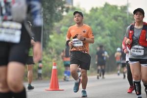 BIB: 48345, 45740
                            <button type="button" onclick="openModal(8045789)" class="btn btn-primary btn-sm float-right btn-popup" data-toggle="modal" data-target=".modal-high-quality">
                        <i class="fas fa-shopping-cart"></i> Add to Cart
                    </button>
                                            <button type="button" onclick="isThisMe(8045789, true)" class="btn btn-success btn-sm float-right btn-popup btn-isme hidden" data-toggle="tooltip" data-placement="bottom" title="นี่คือรูปของคุณใช่ไหม คลิกที่นี่เพื่อเอาเข้าอัลบั้ม">
                        <i class="fas fa-plus"></i> Add to album
                    </button>
                    <button type="button" onclick="isThisMe(8045789, false)" class="btn btn-warning btn-sm float-right btn-popup btn-isnotme hidden">
                        <i class="fas fa-ban"></i> Remove from album
                    </button>