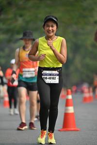 BIB: 4219, 40162
                            <button type="button" onclick="openModal(7594692)" class="btn btn-primary btn-sm float-right btn-popup" data-toggle="modal" data-target=".modal-high-quality">
                        <i class="fas fa-shopping-cart"></i> Add to Cart
                    </button>
                                            <button type="button" onclick="isThisMe(7594692, true)" class="btn btn-success btn-sm float-right btn-popup btn-isme hidden" data-toggle="tooltip" data-placement="bottom" title="นี่คือรูปของคุณใช่ไหม คลิกที่นี่เพื่อเอาเข้าอัลบั้ม">
                        <i class="fas fa-plus"></i> Add to album
                    </button>
                    <button type="button" onclick="isThisMe(7594692, false)" class="btn btn-warning btn-sm float-right btn-popup btn-isnotme hidden">
                        <i class="fas fa-ban"></i> Remove from album
                    </button>