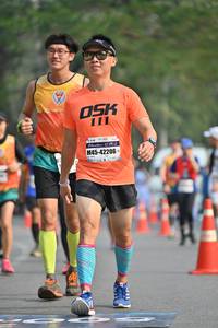 BIB: 111, 42206
                            <button type="button" onclick="openModal(7511499)" class="btn btn-primary btn-sm float-right btn-popup" data-toggle="modal" data-target=".modal-high-quality">
                        <i class="fas fa-shopping-cart"></i> Add to Cart
                    </button>
                                            <button type="button" onclick="isThisMe(7511499, true)" class="btn btn-success btn-sm float-right btn-popup btn-isme hidden" data-toggle="tooltip" data-placement="bottom" title="นี่คือรูปของคุณใช่ไหม คลิกที่นี่เพื่อเอาเข้าอัลบั้ม">
                        <i class="fas fa-plus"></i> Add to album
                    </button>
                    <button type="button" onclick="isThisMe(7511499, false)" class="btn btn-warning btn-sm float-right btn-popup btn-isnotme hidden">
                        <i class="fas fa-ban"></i> Remove from album
                    </button>